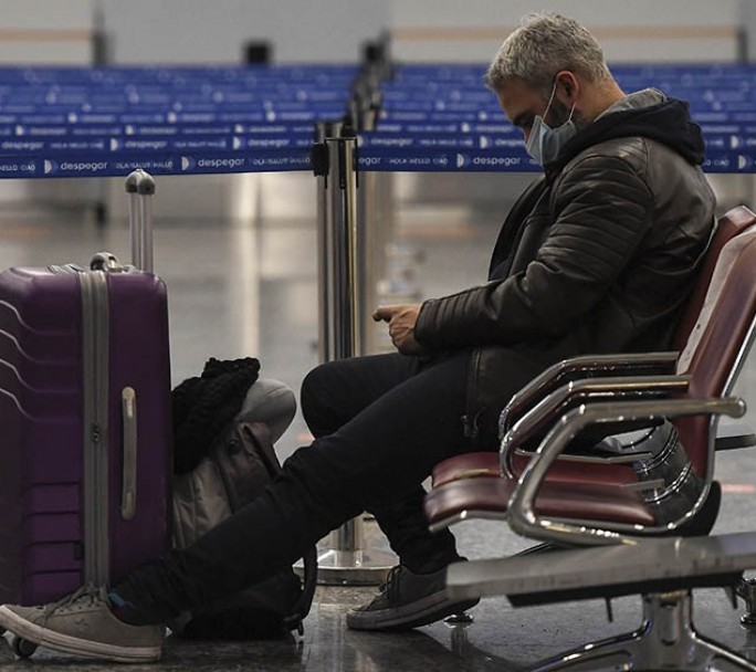 Quiénes podrán viajar y cómo es el protocolo para la aviación