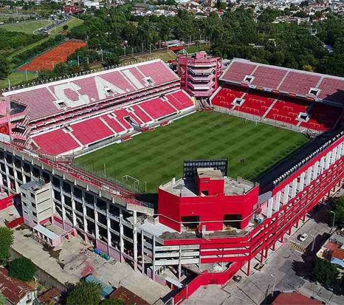 River hará de local ante Banfield en cancha de Independiente "bajo protesta"