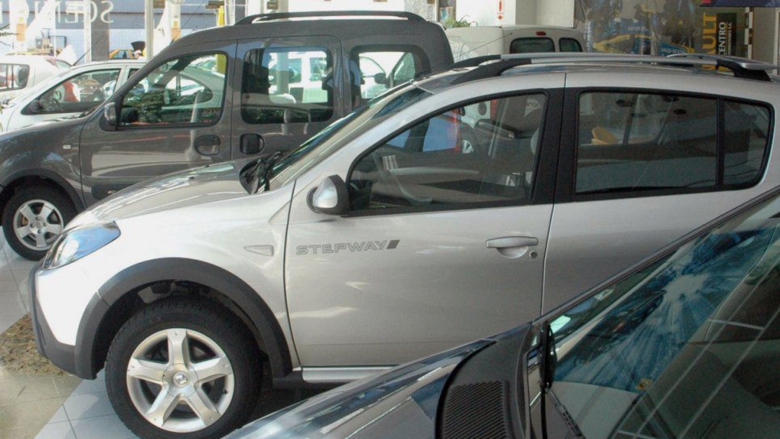 Concesionarios de usados advierten que la falta de stocks es una "pesadilla"