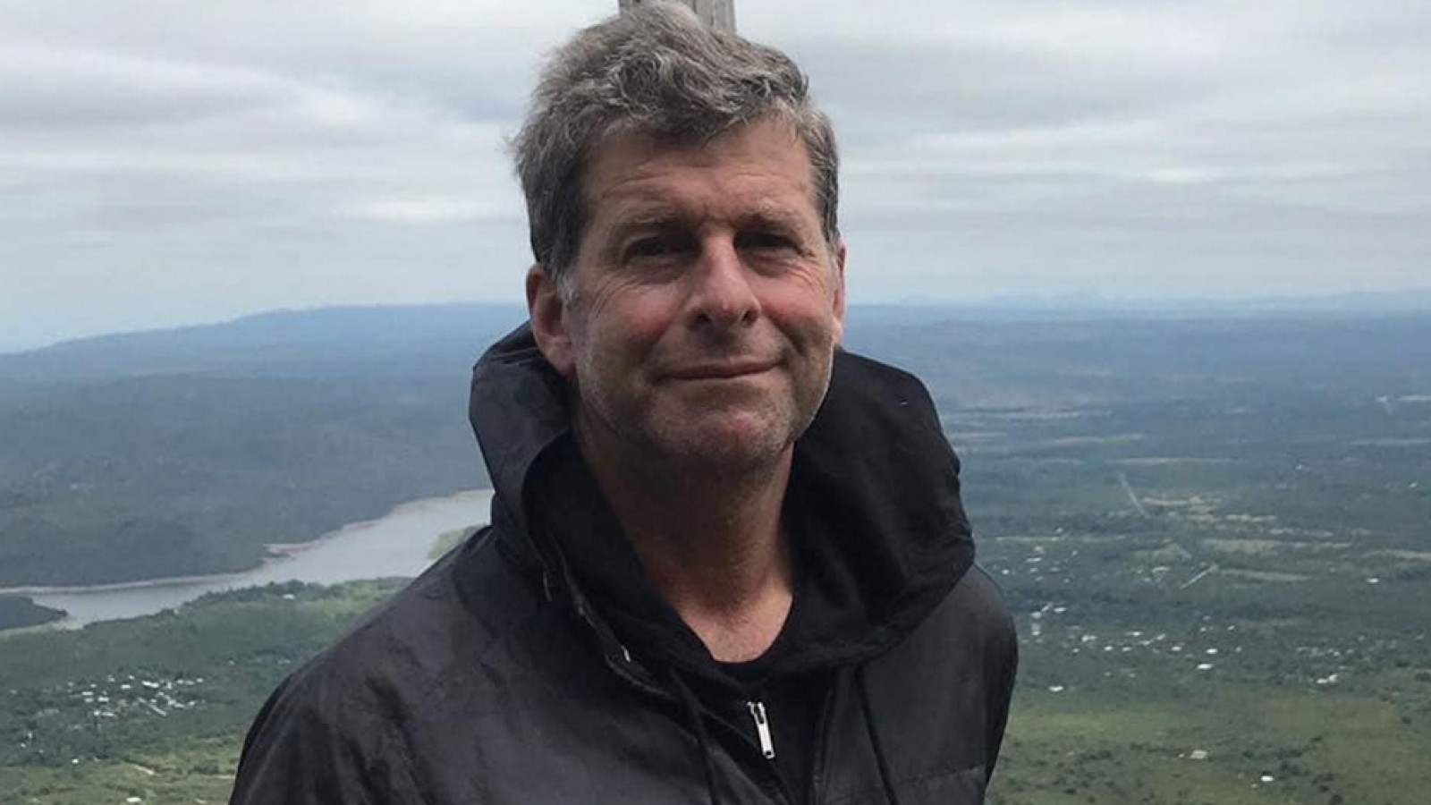 Encuentran la cédula militar de un veterano de Malvinas en un sitio de subastas