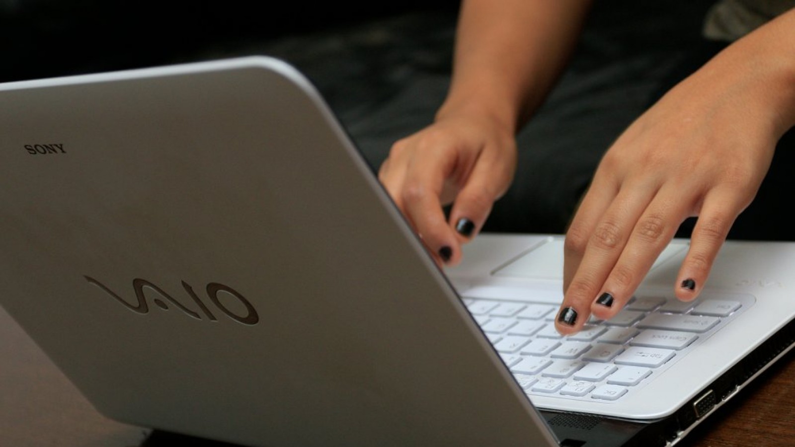 La Justicia correntina ordenó a Facebook eliminar una "fake news"