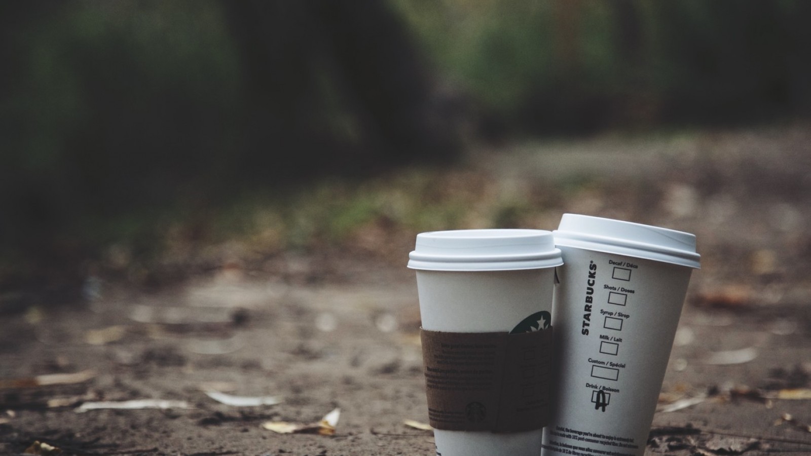 Además de contaminar, los vasos de papel son malos para la salud