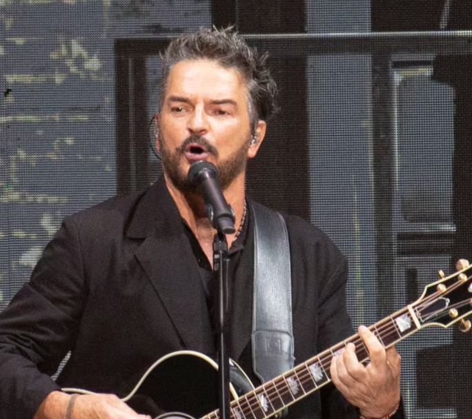 Furor por la gira de Arjona en Argentina, agotó seis arenas y sumo dos fechas mas