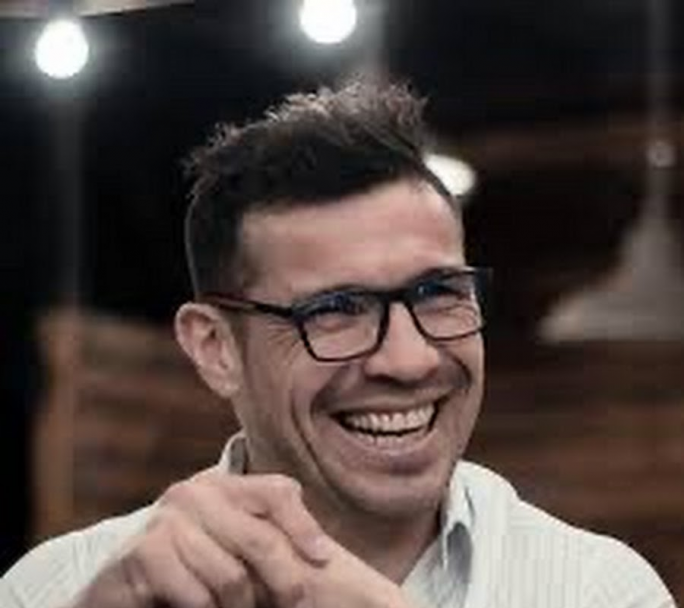 Maravilla Martínez tuvo elogios hacia Milei e insulto a un usuario que le respondio