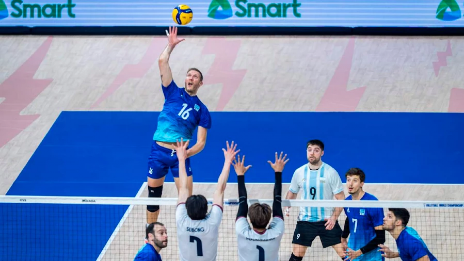 Argentina le ganó a Corea en el mundial de Voley y quedó cerca de la clasificación