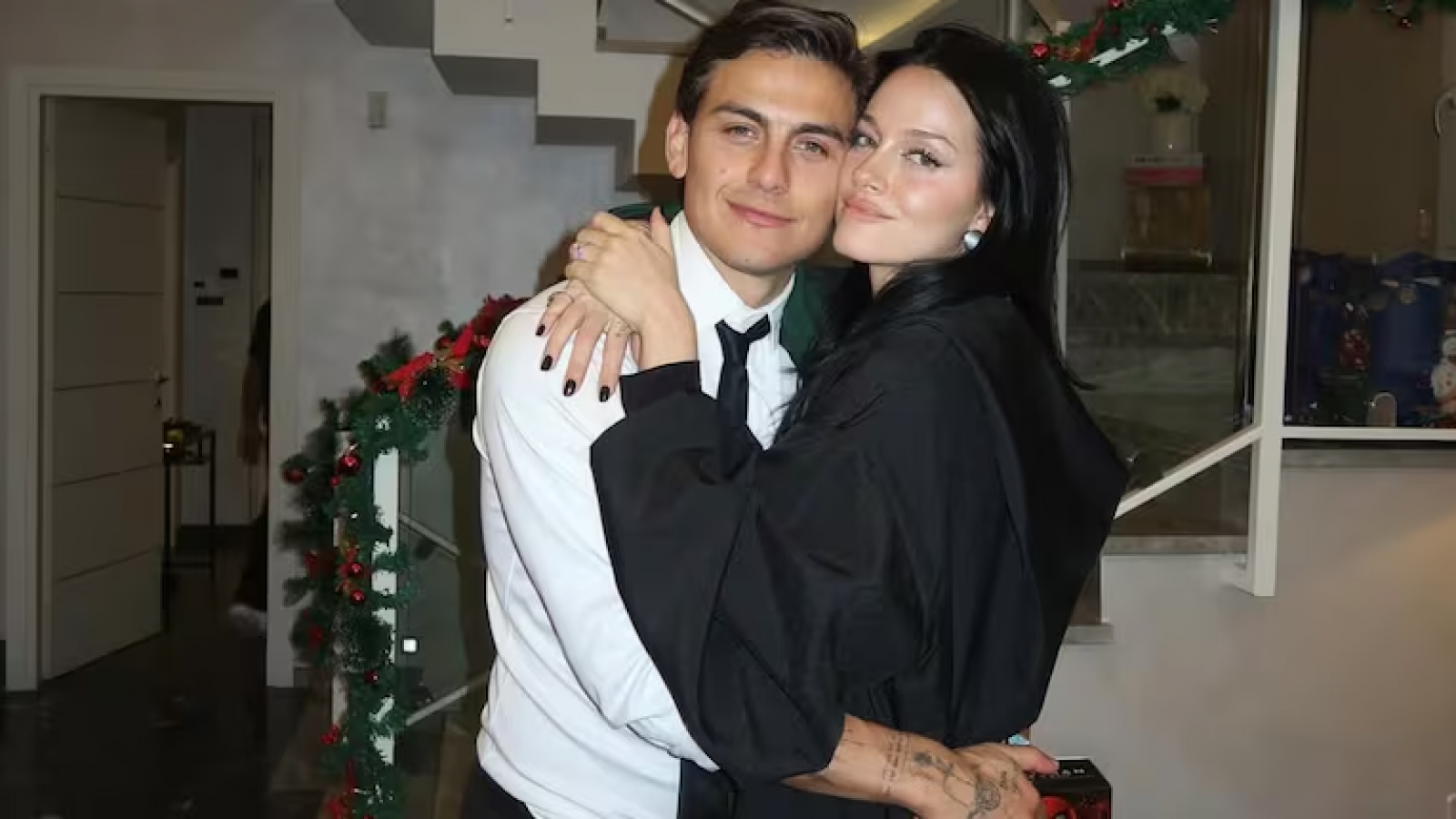 Paulo Dybala y Oriana Sabattini dieron a conocer el genero del bebe que estan esperando