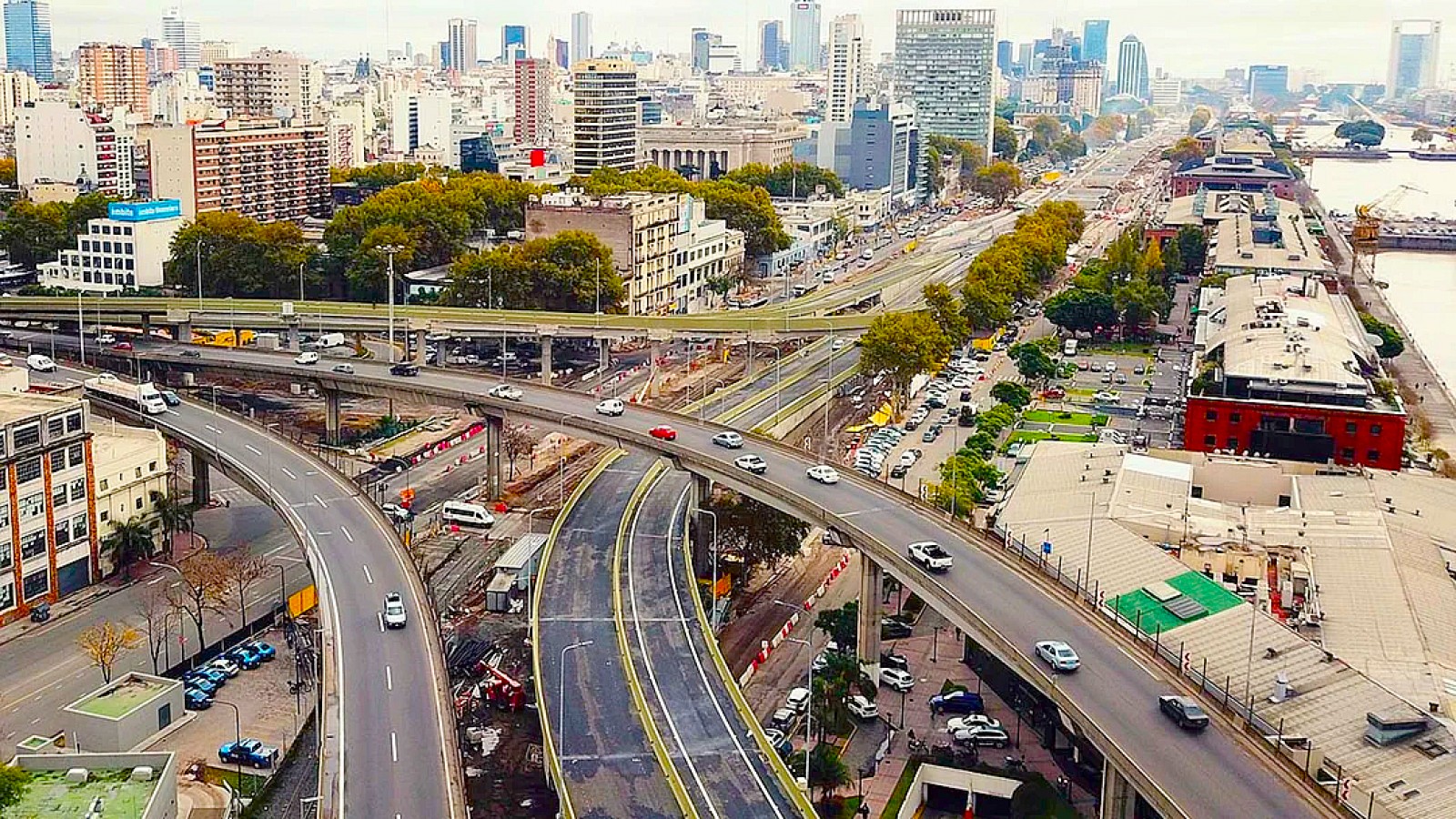 Cuáles son los autos que no pagan peaje en la Ciudad de Buenos Aires