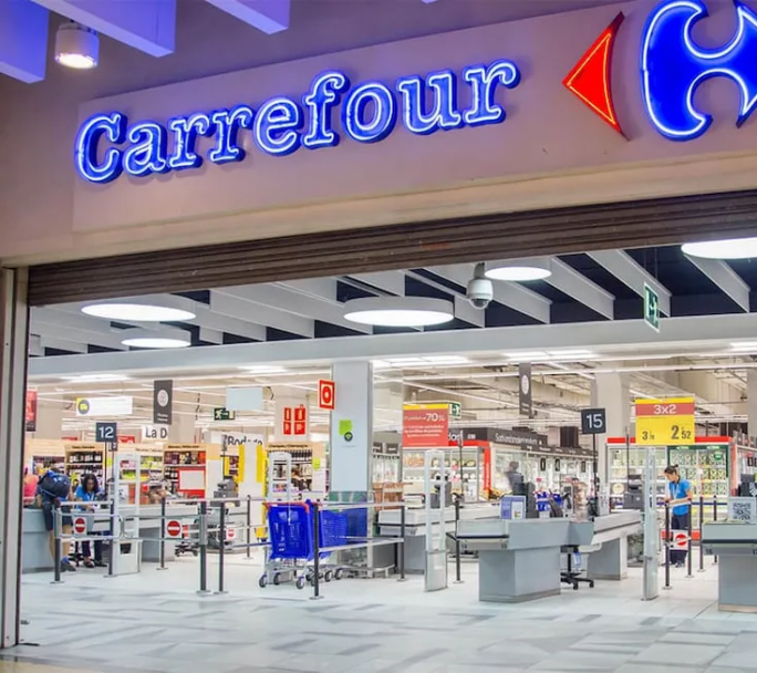 Una venta en bloque pierde terreno y Carrefour replantea su estrategia de venta