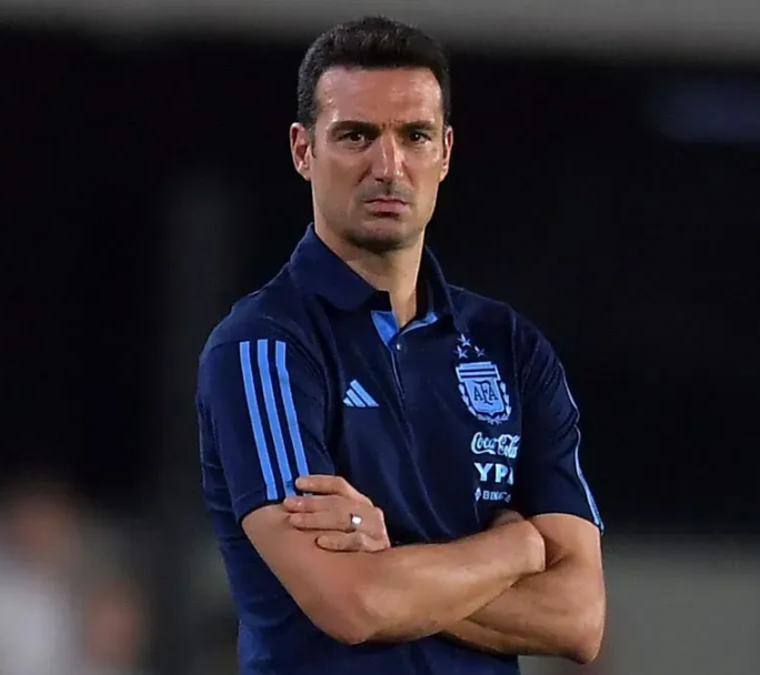 Para Scaloni, Argentina jugo un buen primer tiempo y mereció mas goles