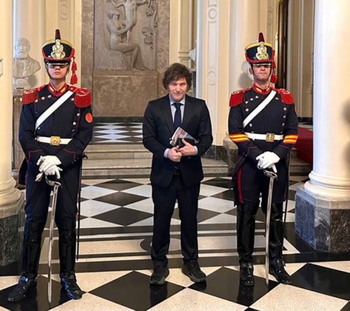 Milei recibe a gobernadores para asegurar el Presupuesto 2026 y sumar apoyo a las reformas clave