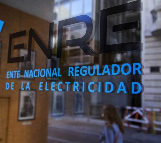 El ENRE autoriza a Edesur y Edenor a facturar la luz de forma mensual, terminando con el esquema bimestral
