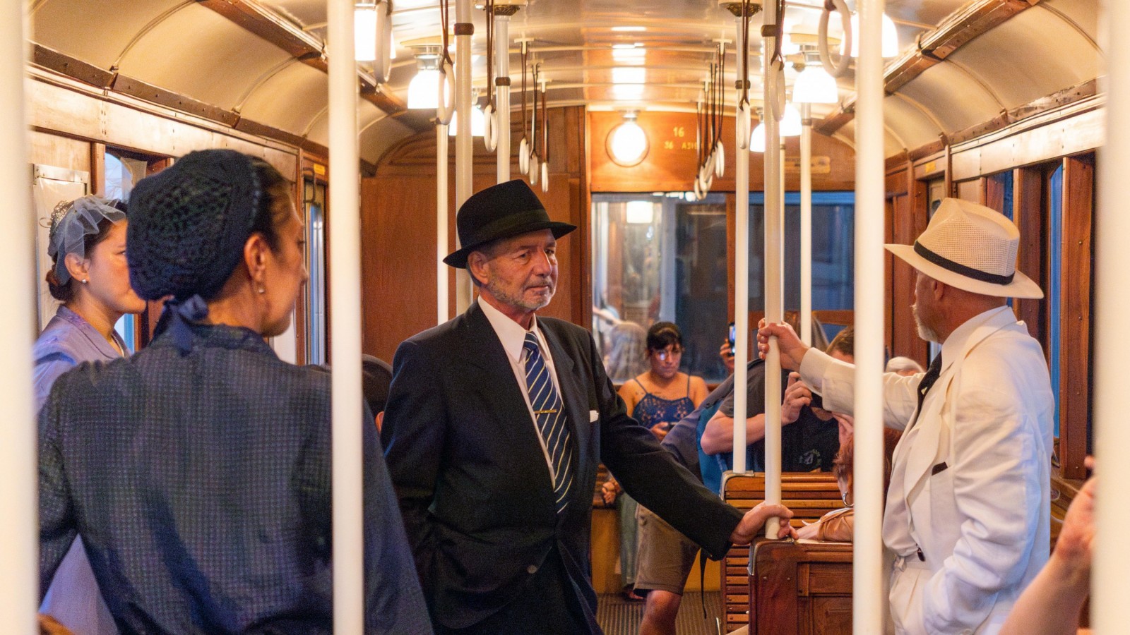 Vuelven los subtes de madera en la Noche de los Museos