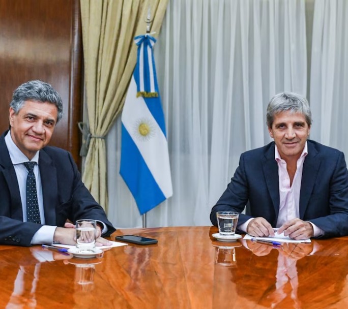 Jorge Macri reclama incluir los $274.000 millones en el Presupuesto 2026 y negocia con Caputo