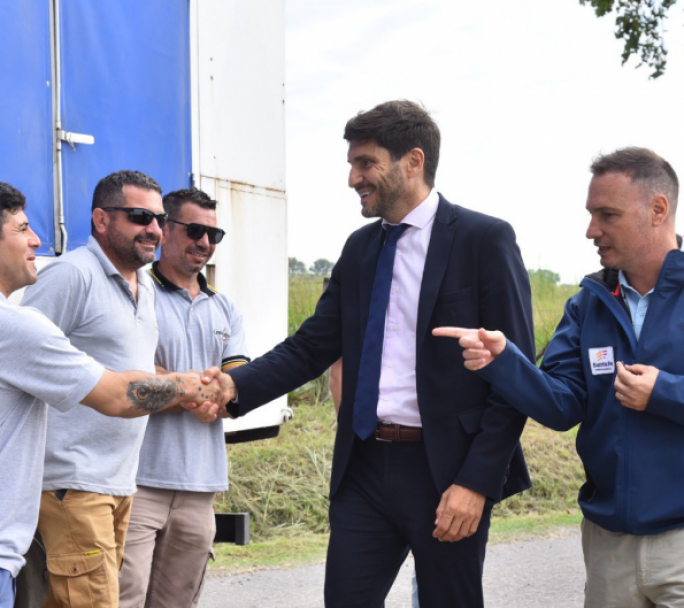 Pullaro anuncia obra millonaria para recuperar la costa central de Rosario