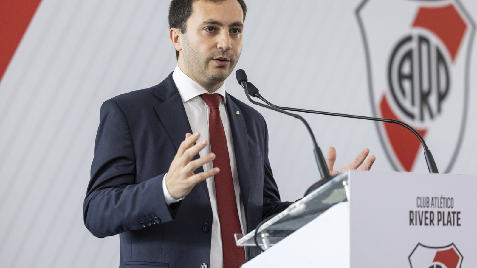 River: fuertes cambios a fin de año en el plantel Millonario