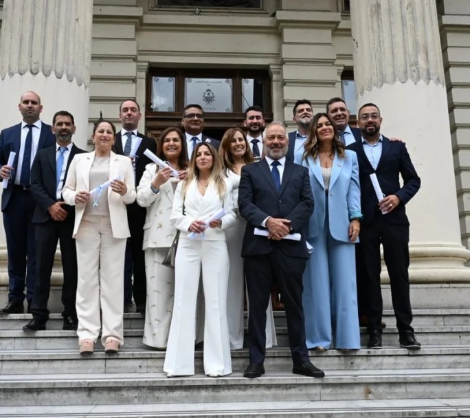 Pareja cede la jefatura de bloque, pero afianza su poder con una Vicepresidencia