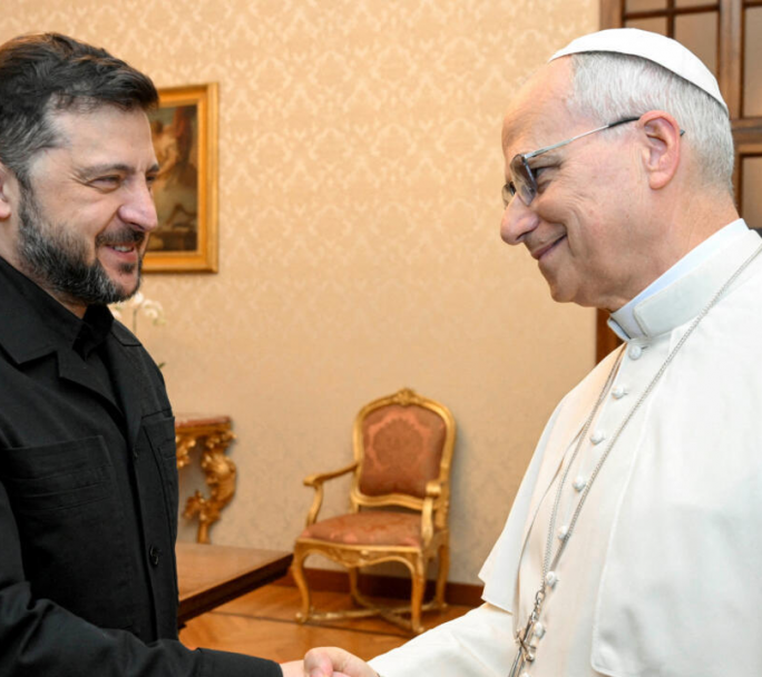 El Papa y Zelenski apuestan al diálogo: un nuevo llamado por la paz en Ucrania