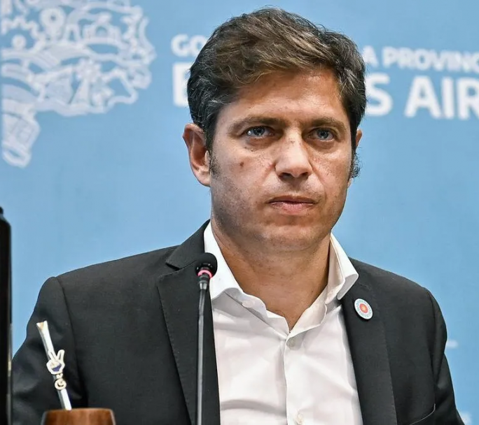 Kicillof intenta armar un proyecto nacional mientras La Cámpora empuja la interna bonaerense
