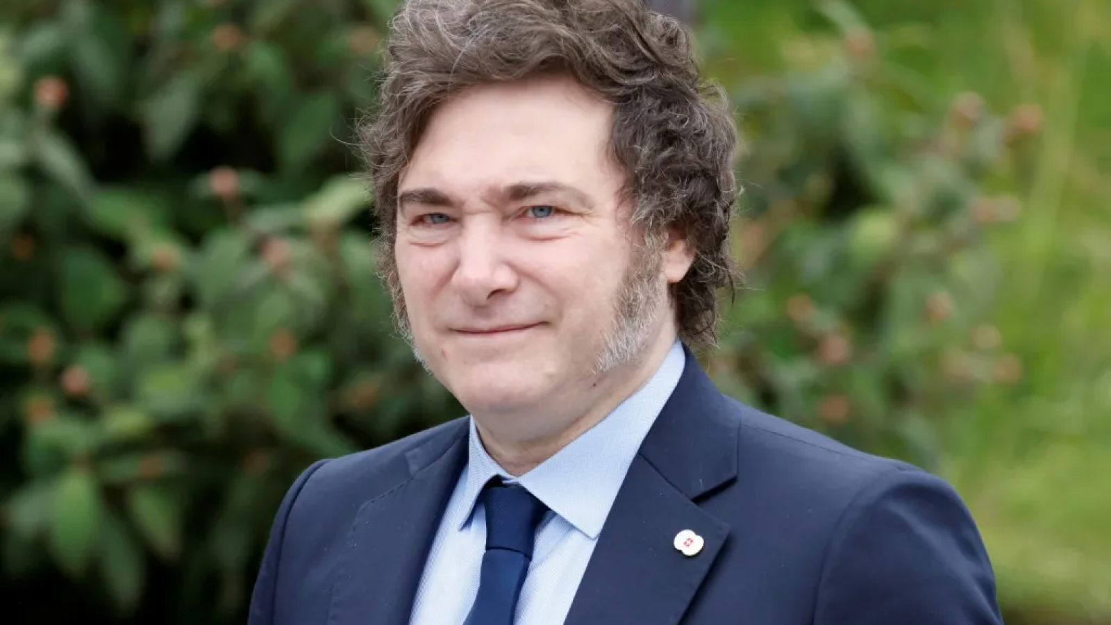 Milei estudia usar un decreto para dejar sin efecto dos leyes clave en medio de tensiones con el Congreso