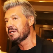 Marcelo Tinelli deberá pagar una multimillonaria suma a su histórica colaboradora tras una demanda laboral