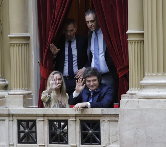 Reforma Laboral: Grietas en la "Mesa Chica" y el desafío de enero