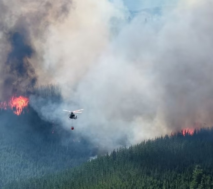 Tragedia en Chubut: Incendios intencionales, 3.000 evacuados y granadas en la cordillera