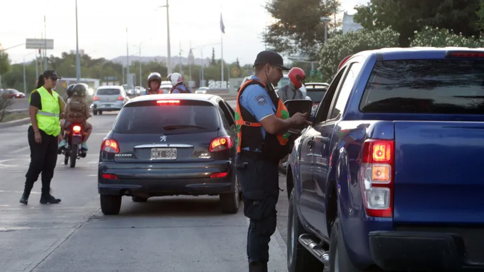 Casi mil conductores sancionados por alcoholemia positiva en Argentina en los primeros 15 días del año