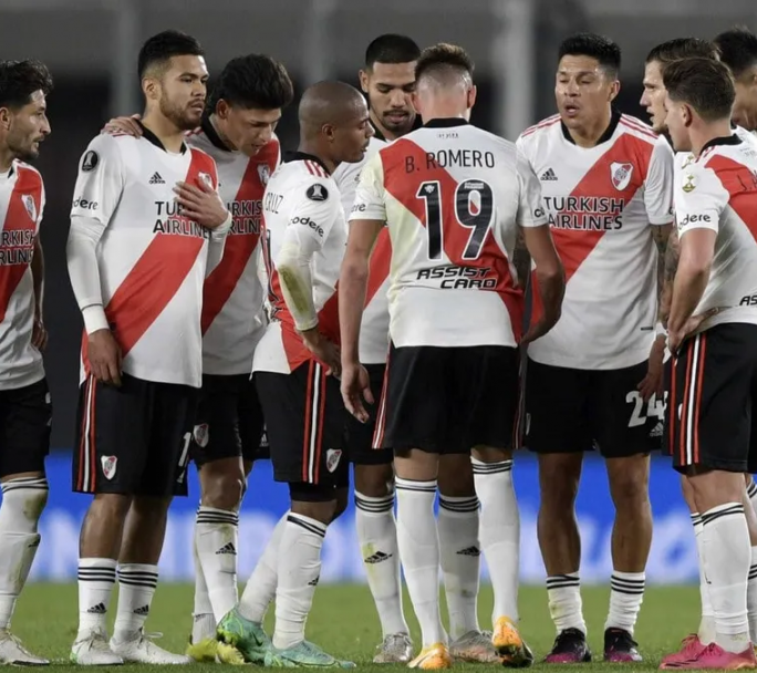 River sorprende y confirma acuerdo por Luca Scarlato con Parma