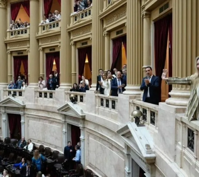 El Congreso abre las sesiones extraordinarias con la reforma laboral en el centro del debate