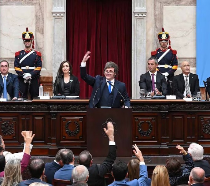 Milei contra todos: Tensión con empresarios, odio con la Vice y el ajuste educativo bajo la lupa