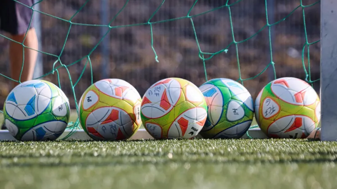 Un jugador de la Selección Argentina dará clases en un curso de fútbol