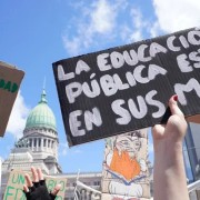 Universidades en crisis: Comenzó el paro nacional y la UBA va por tiempo indeterminado