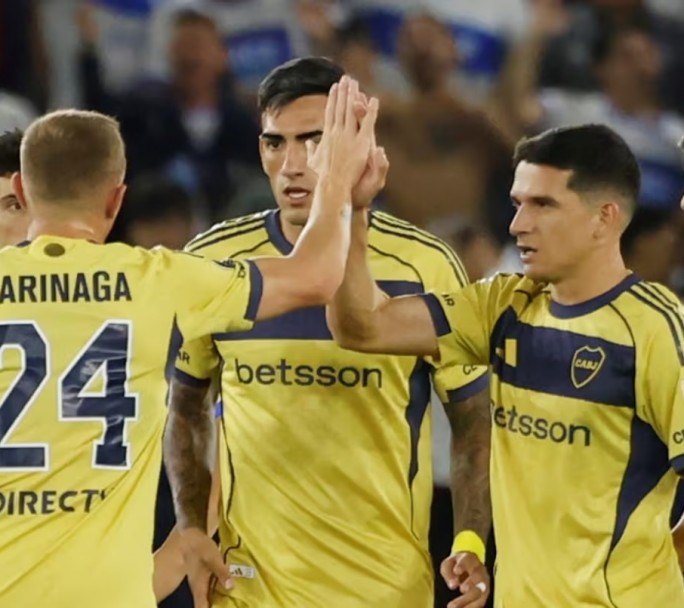 Boca pisó fuerte en chile y arrancó la copa con el pie derecho