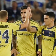 Boca pisó fuerte en chile y arrancó la copa con el pie derecho