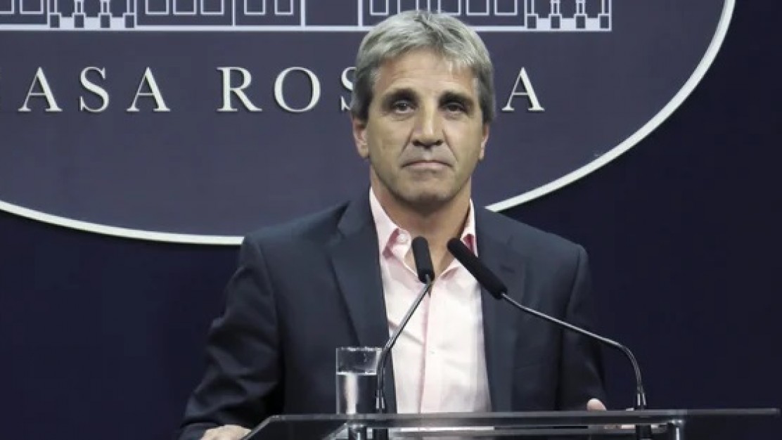 Funcionarios de Caputo se defendieron por los créditos hipotecarios: "No hicimos nada ilegal ni inmoral"