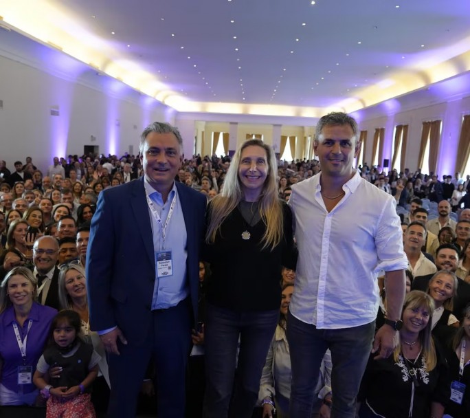 El "operativo provincia" en marcha: Karina Milei y Diego Santilli encabezan cumbre libertaria en Suipacha