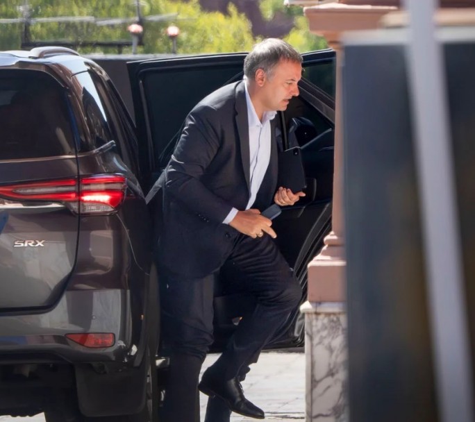 Escándalo Adorni: El contratista confirmó que recibió US$ 245.000 en efectivo para refaccionar la casa del country