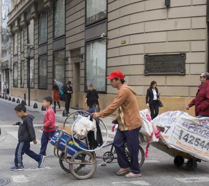 Ser de clase media en CABA ya cuesta $2,4 millones
