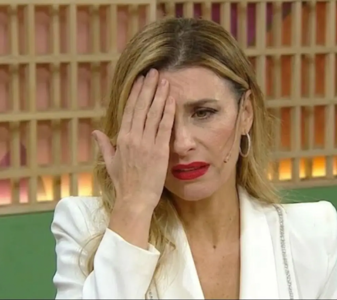 Mariana Brey quiso defender a Adorni y terminó explotando en redes