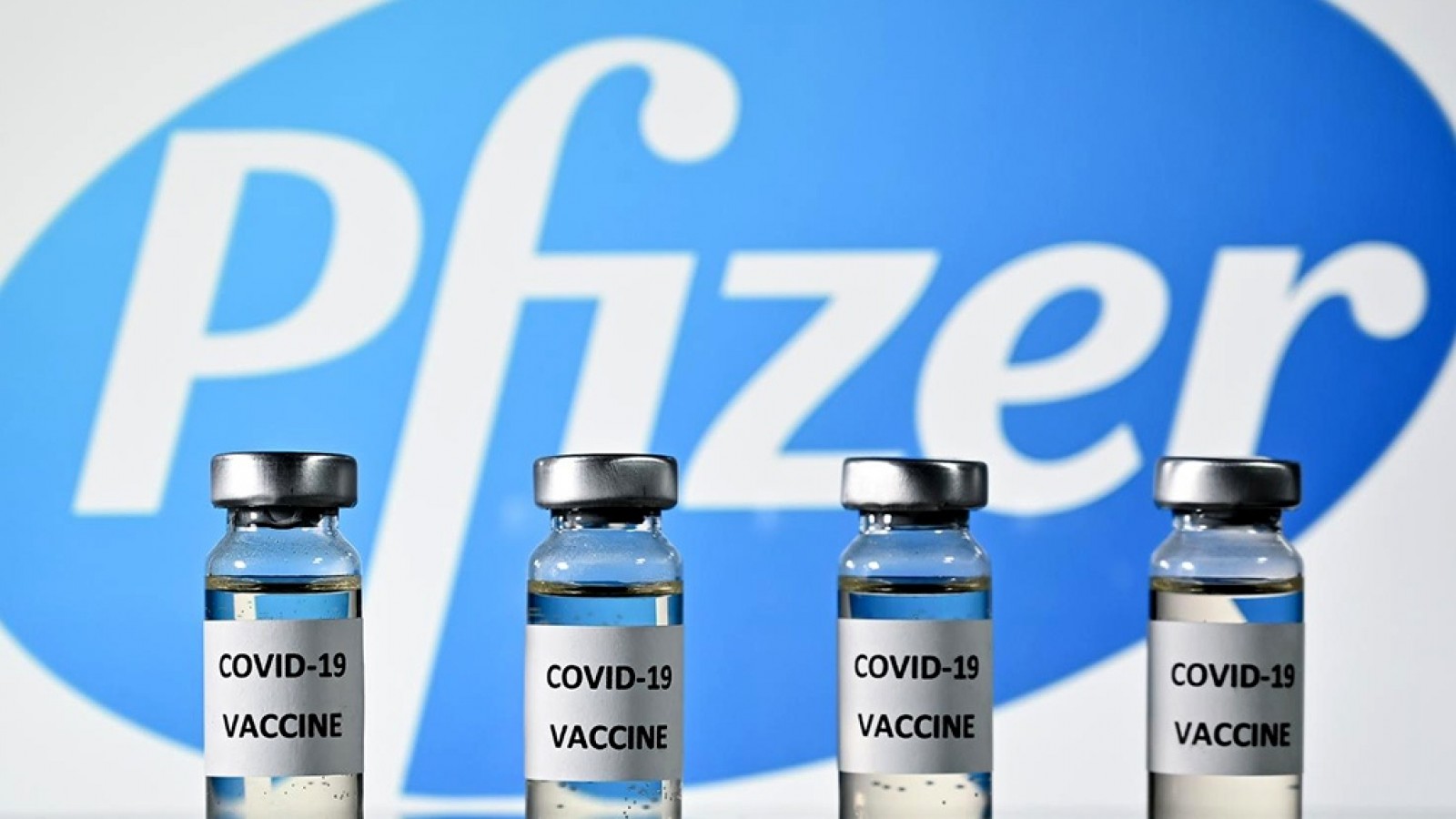Reino Unido aprobó la vacuna de Pfizer y podría comenzar a aplicarla desde la próxima semana