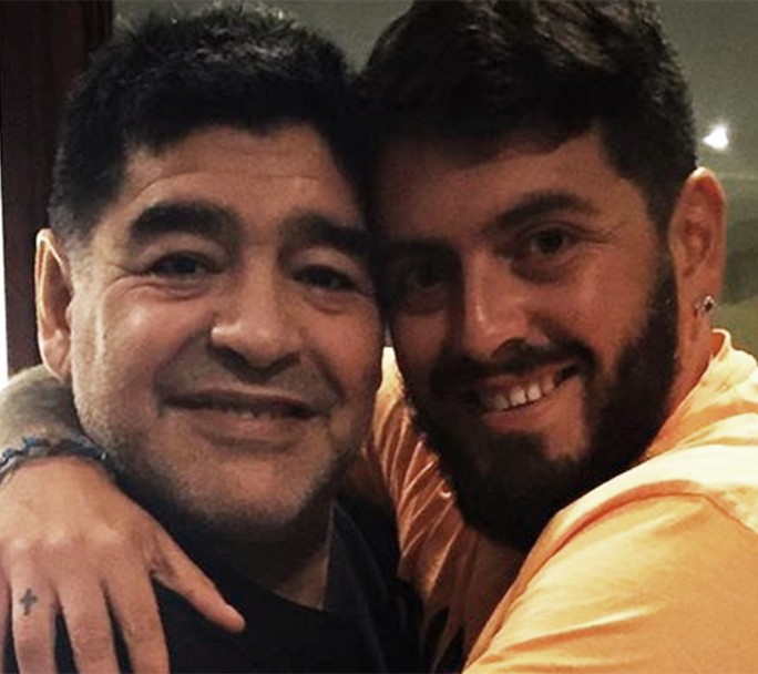 Diego Jr. pide que retiren la '10' de todos los equipos en los que jugó su padre