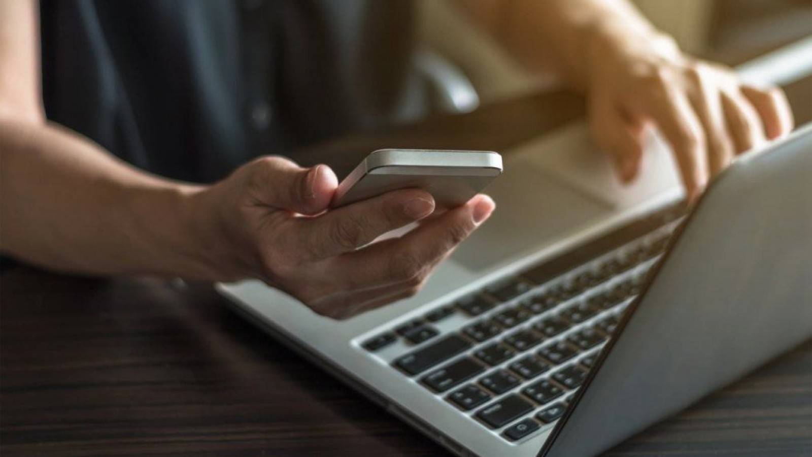 La nueva meta de los argentinos: trabajar para el exterior y cobrar en dólares sin moverse de casa