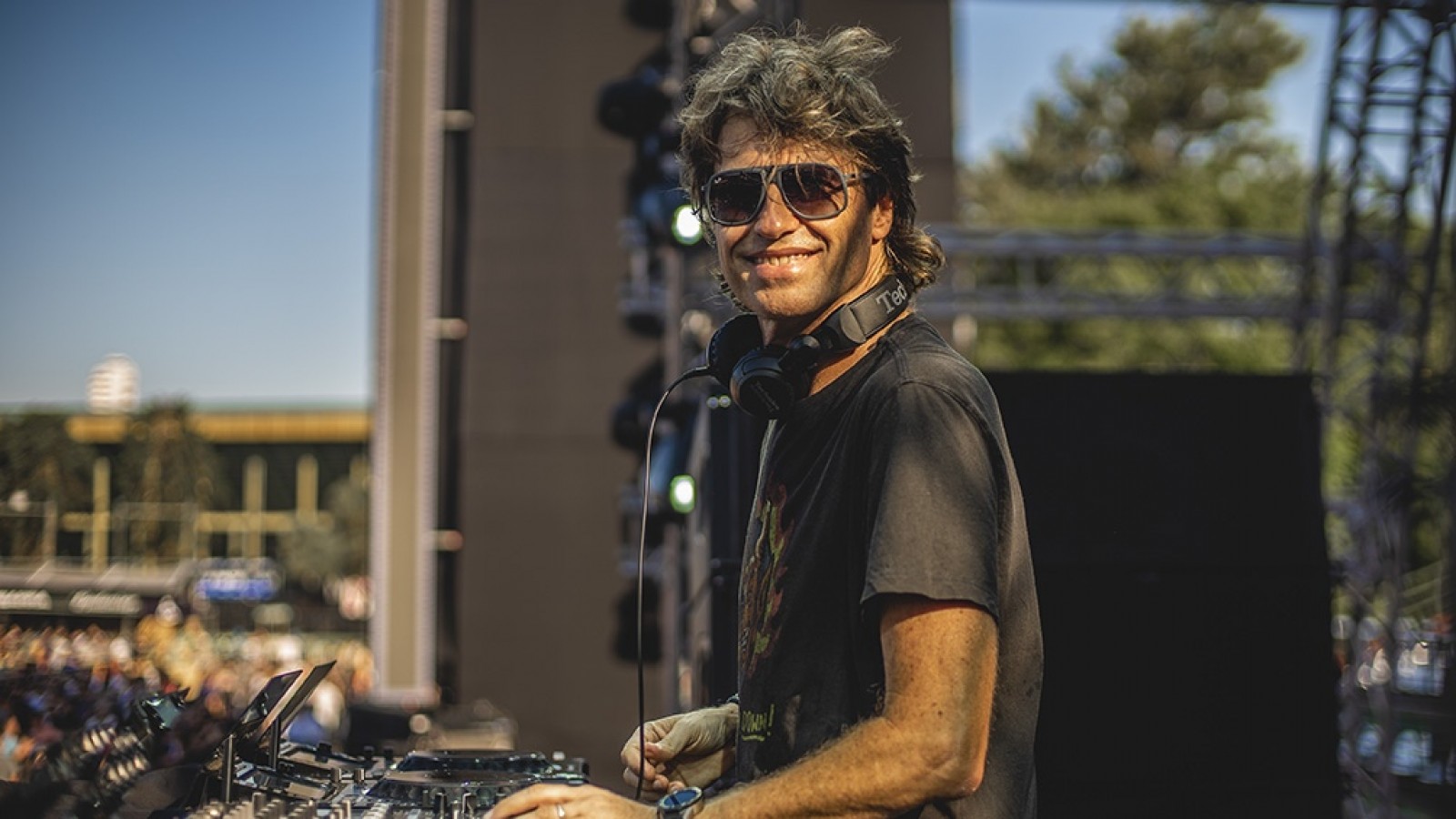 Hernán Cattáneo realizará un streaming para ambientar el eclipse