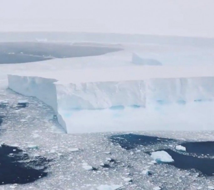 Un gigantesco iceberg está a punto de impactar contra las islas Georgias del Sur