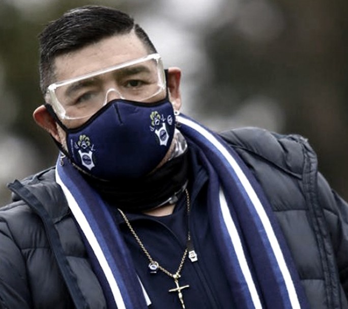 El acompañante terapéutico dijo que Cosachov le indicó que dejara de asistir a Diego