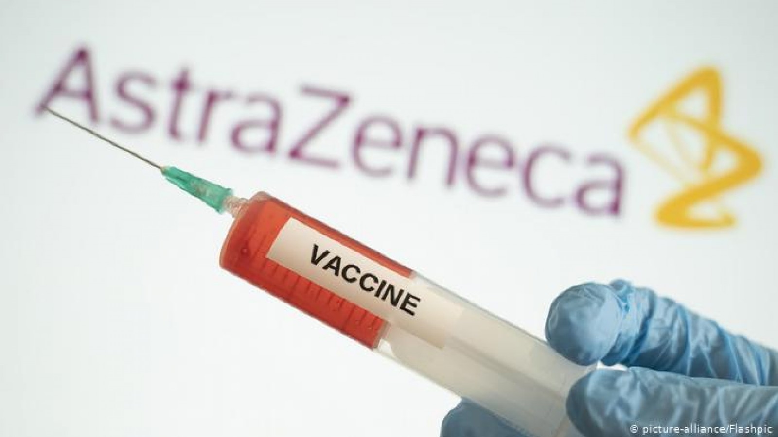 El Reino Unido aprueba la vacuna de Oxford-AstraZeneca