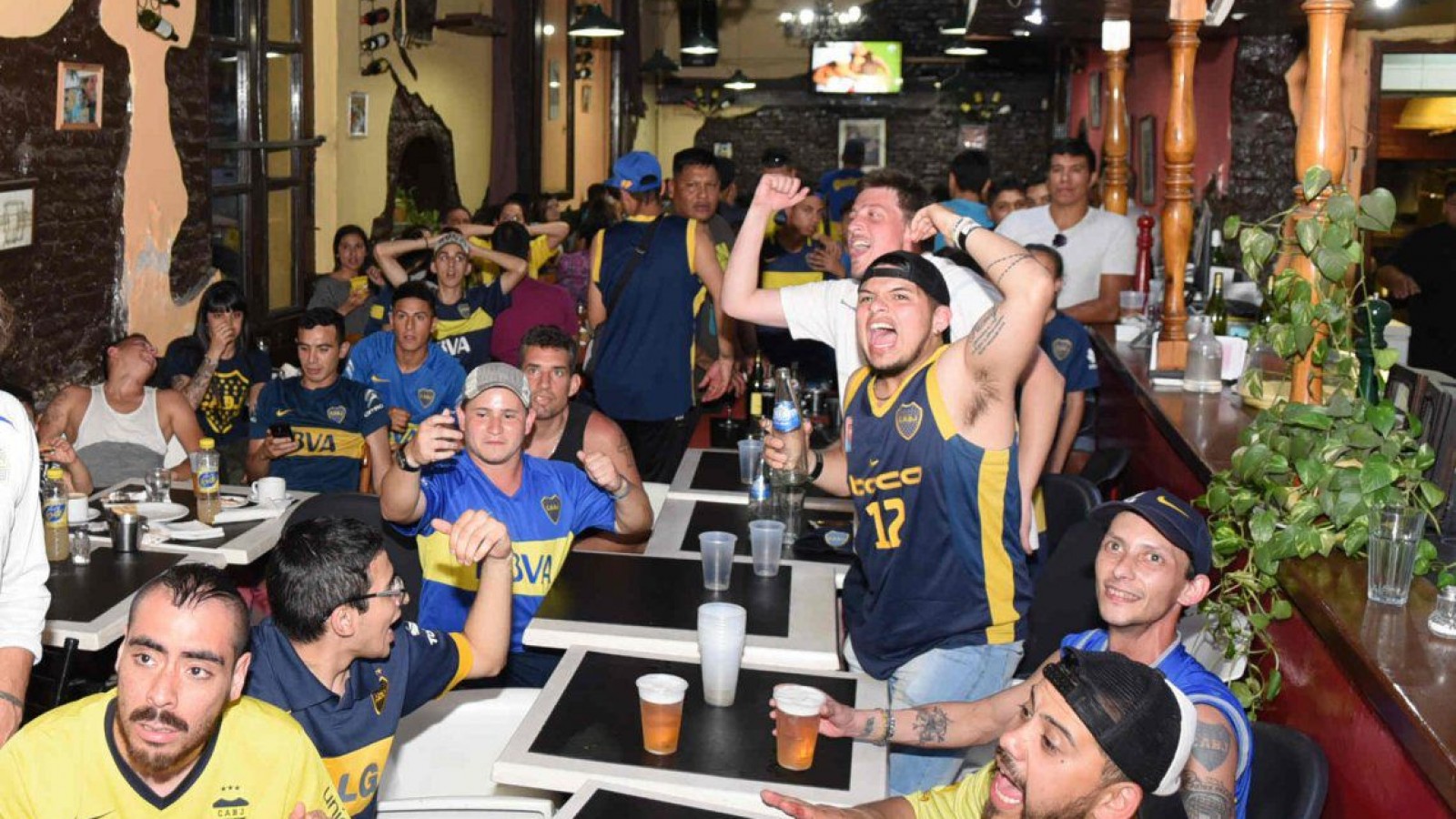 Hay más reservas para ver el Superclásico que para la cena de fin de año