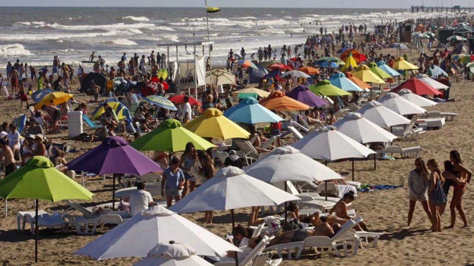 Hoteleros y Gastronómicos de Pinamar aducen poco movimiento en la temporada turística
