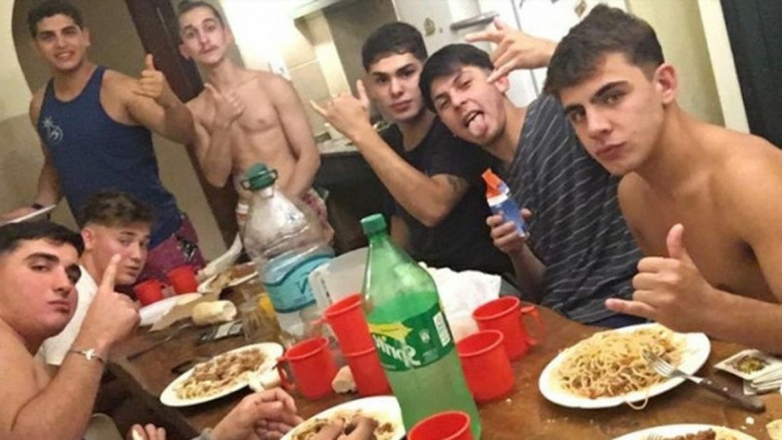 Así son los días en la cárcel de los rugbiers detenidos por el crimen de Fernando