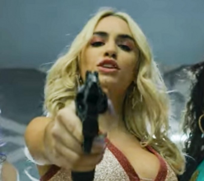 Netflix anuncia el estreno mundial de "Sky Rojo", con Lali Espósito